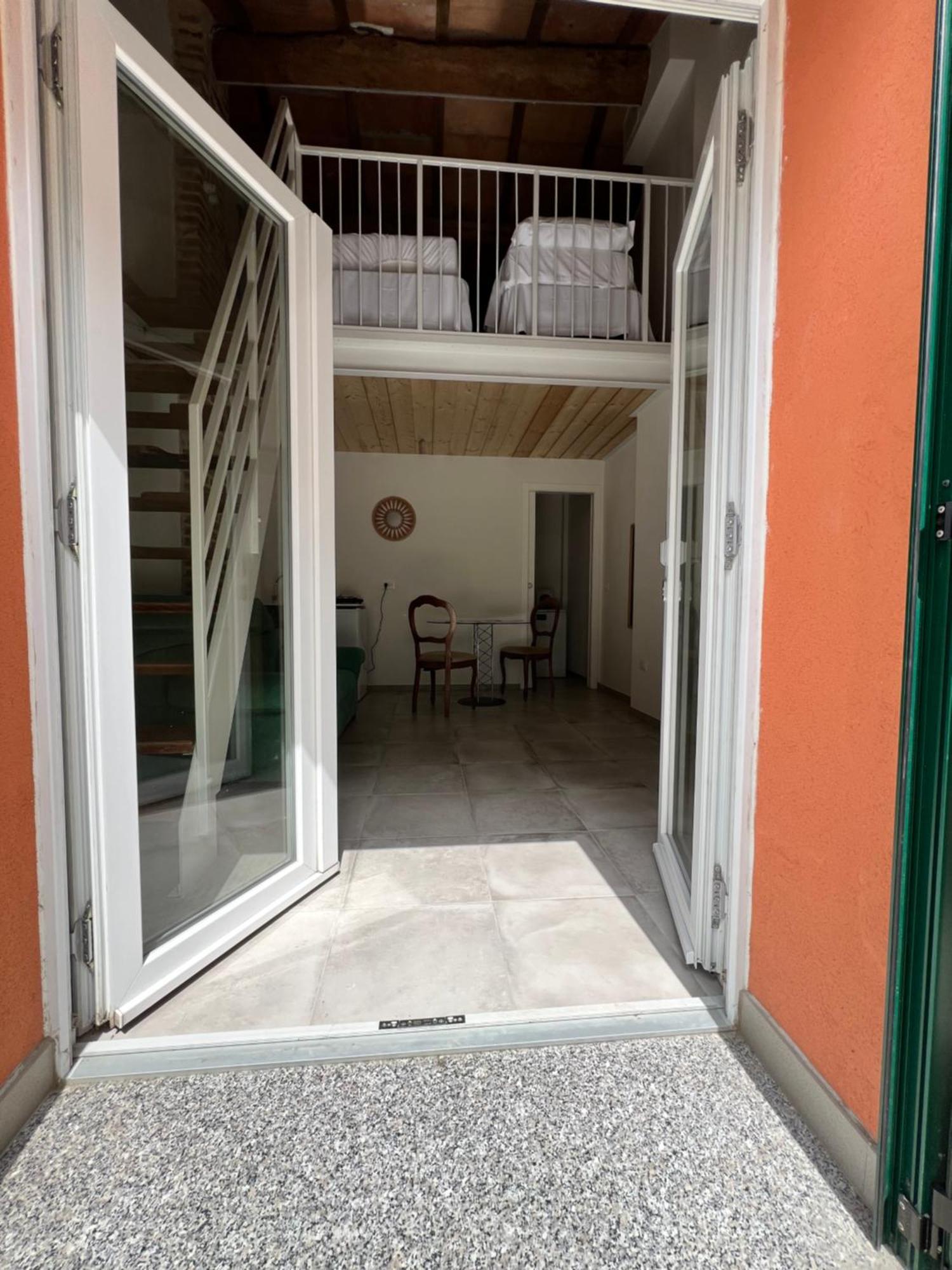 Guesthouse La Casa Di Giada Ίμολα Εξωτερικό φωτογραφία
