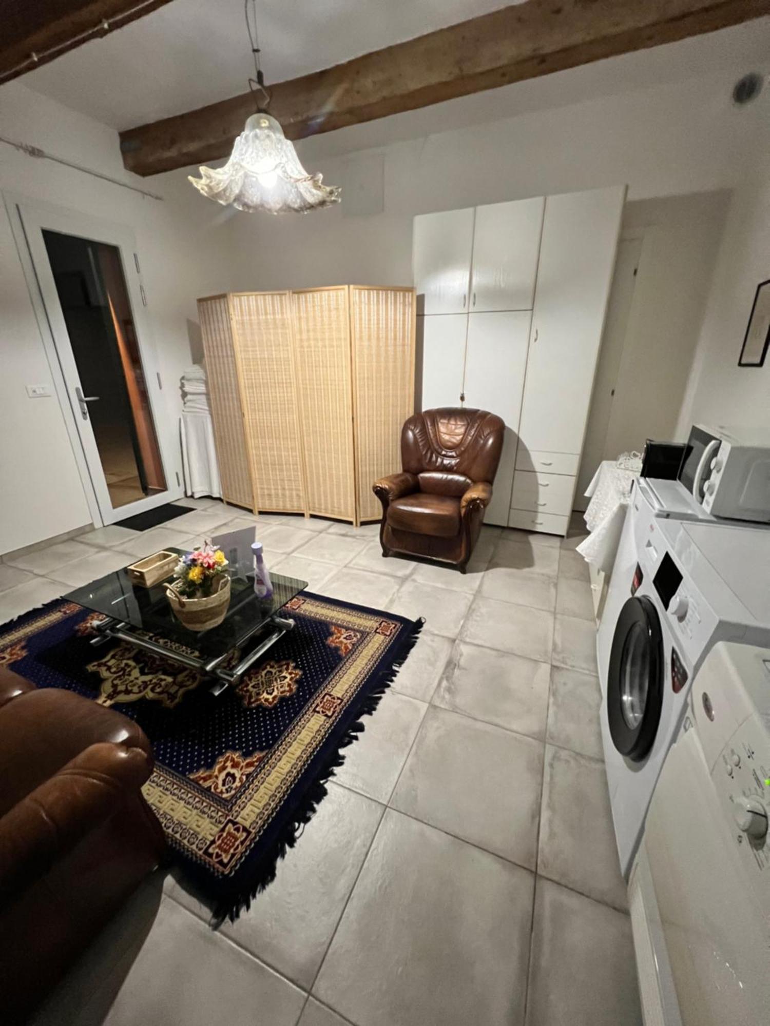 Guesthouse La Casa Di Giada Ίμολα Εξωτερικό φωτογραφία